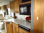 1996 Fleetwood Discovery Photo #38