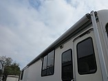 1999 Fleetwood Discovery Photo #8