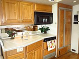 1999 Fleetwood Discovery Photo #14