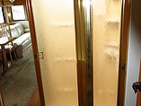 1999 Fleetwood Discovery Photo #19