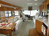 1999 Fleetwood Discovery Photo #24