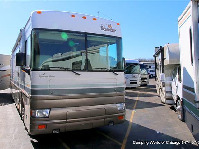 2002 Fleetwood Bounder Diesel Photo