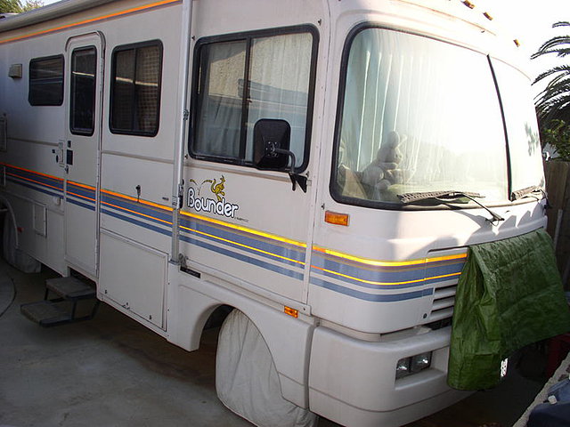 1991 Fleetwood Bounder Photo