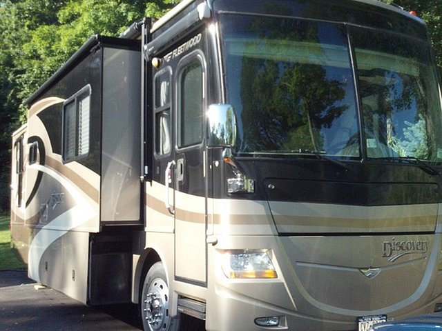 07 Fleetwood Discovery