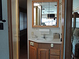 1999 Fleetwood Discovery Photo #11