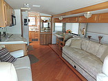 1999 Fleetwood Discovery Photo #20