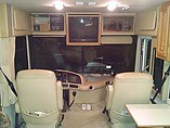 2000 Fleetwood Discovery Photo #4