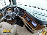 2015 Fleetwood Discovery Photo #13