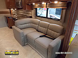 2015 Fleetwood Discovery Photo #15