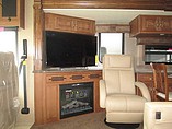 2015 Fleetwood Discovery Photo #17