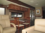 2015 Fleetwood Discovery Photo #18