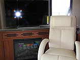 2015 Fleetwood Discovery Photo #10