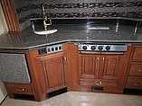 2015 Fleetwood Discovery Photo #13