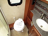 2015 Fleetwood Discovery Photo #7