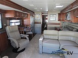 2015 Fleetwood Discovery Photo #4