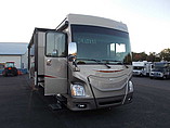 2015 Fleetwood Discovery Photo #3