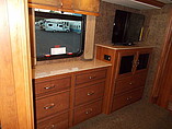 2015 Fleetwood Discovery Photo #22