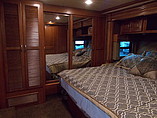 2015 Fleetwood Discovery Photo #24
