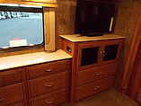 2015 Fleetwood Discovery Photo #25