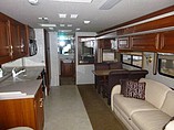 2002 Fleetwood Discovery Photo #4