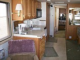 2000 Fleetwood Discovery Photo #11