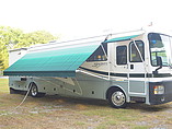 2001 Fleetwood Discovery Photo #10