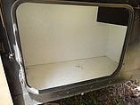 2004 Fleetwood Discovery Photo #19