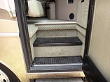 2004 Fleetwood Discovery Photo #25