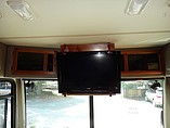 2004 Fleetwood Discovery Photo #29