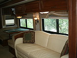 2005 Fleetwood Discovery Photo #5