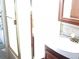 2003 Fleetwood Discovery Photo #11