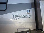 2005 Fleetwood Discovery Photo #32