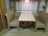2006 Fleetwood Discovery Photo #21