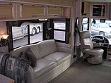 2006 Fleetwood Discovery Photo #10
