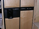 2006 Fleetwood Discovery Photo #16