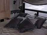 2006 Fleetwood Discovery Photo #22