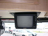 2006 Fleetwood Discovery Photo #30