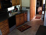 2004 Fleetwood Discovery Photo #13