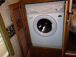 2004 Fleetwood Discovery Photo #19