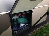2004 Fleetwood Discovery Photo #24