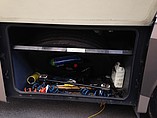 2004 Fleetwood Discovery Photo #26