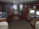 2005 Fleetwood Discovery Photo #5