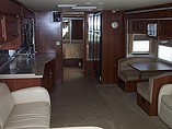 2005 Fleetwood Discovery Photo #25