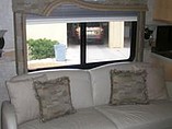 2006 Fleetwood Discovery Photo #6