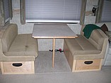 2006 Fleetwood Discovery Photo #9