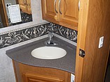 2006 Fleetwood Discovery Photo #27