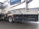 2005 Fleetwood Discovery Photo #6