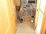 2005 Fleetwood Discovery Photo #20
