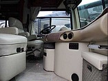 2006 Fleetwood Discovery Photo #5