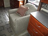 2006 Fleetwood Discovery Photo #26